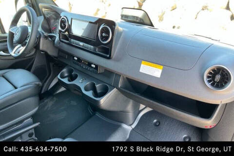 2025 Mercedes-Benz Sprinter