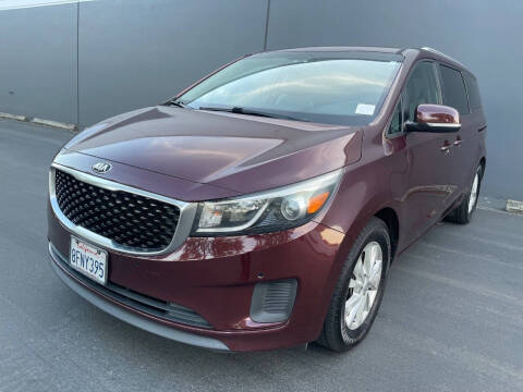2017 Kia Sedona LX