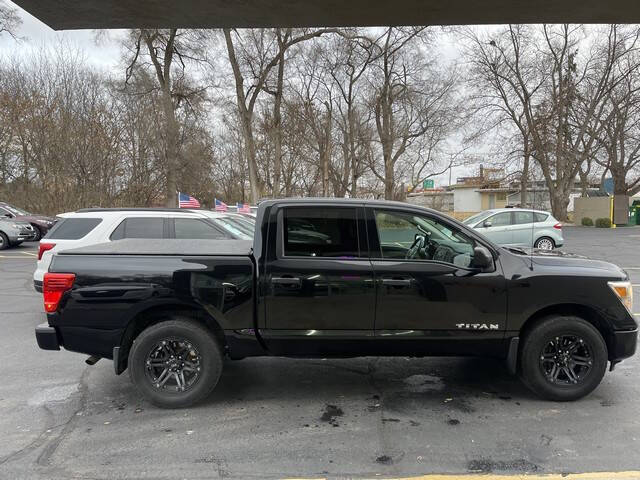 2017 Nissan Titan S