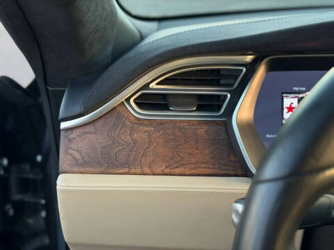 2016 Tesla Model S