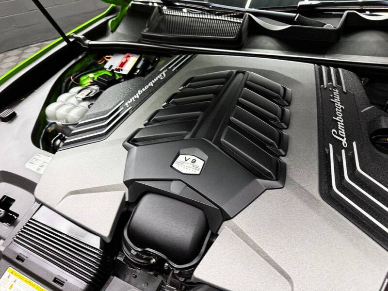 2021 Lamborghini Urus