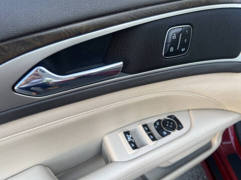 2017 Lincoln MKZ Reserve