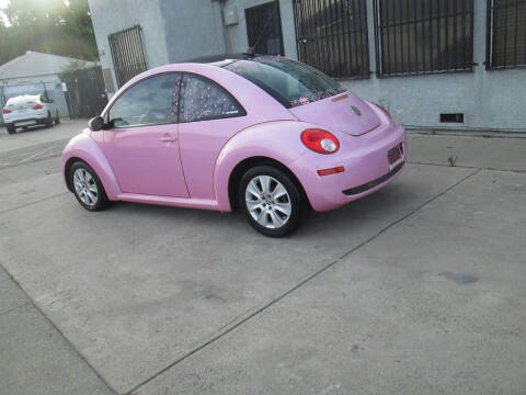 2009 Volkswagen New Beetle Base PZEV