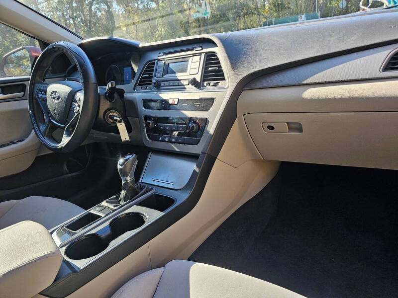 2016 Hyundai Sonata SE