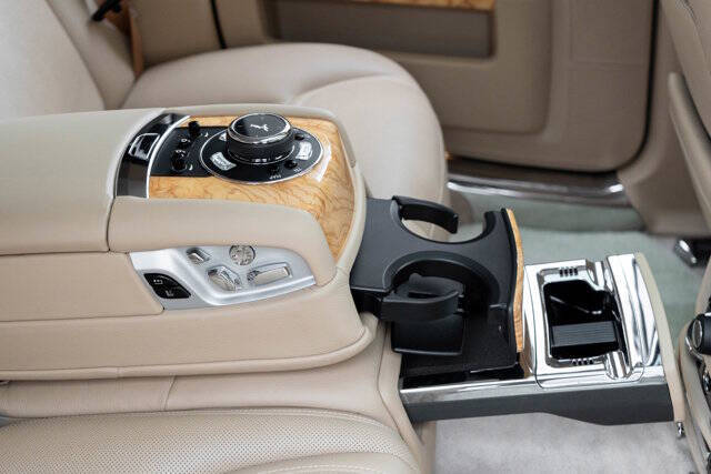 2017 Rolls-Royce Ghost