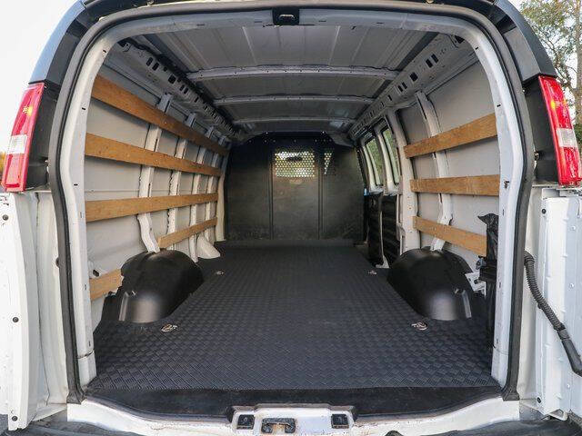 2024 GMC Savana 2500