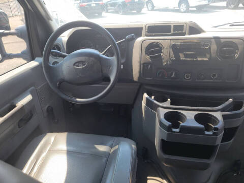 2011 Ford E-Series E-250