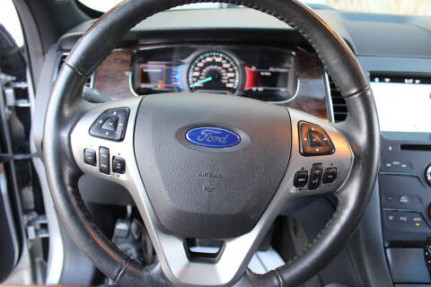 2016 Ford Taurus Limited