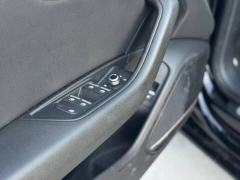 2017 Audi A4 2.0T quattro Premium Plus