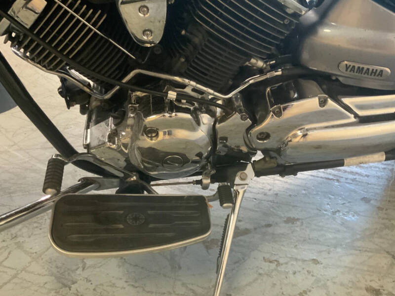 2004 Yamaha XVS100  V STAR