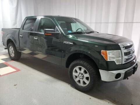 2013 Ford F-150 for sale at Tradewind Car Co in Muskegon MI