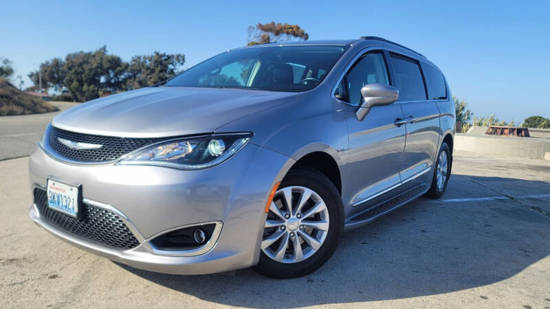 2017 Chrysler Pacifica for sale at L.A. Vice Motors in San Pedro CA