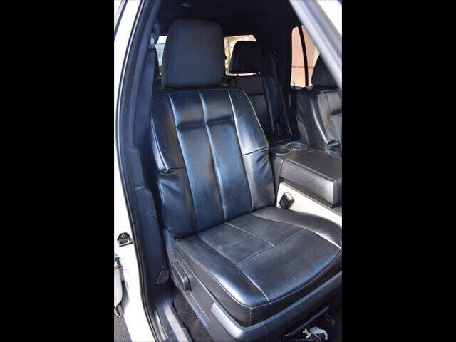 2017 Ford Expedition XL Fleet