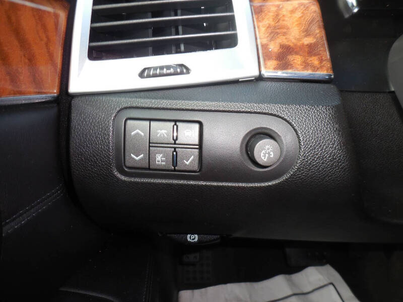 2008 Cadillac SRX V8