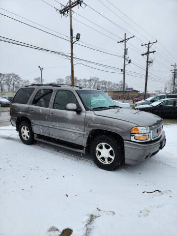 2005 GMC Yukon for sale at NEW 2 YOU AUTO SALES LLC in Waukesha WI