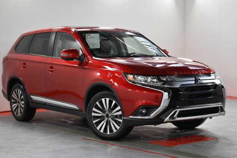 2020 Mitsubishi Outlander SE
