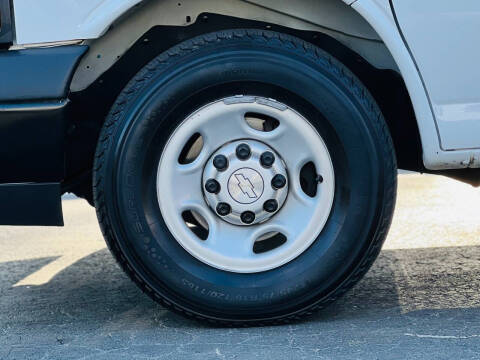 2019 Chevrolet Express 2500