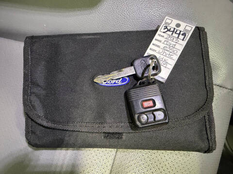 2013 Ford E-Series E-350 SD