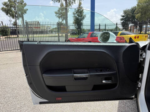 2014 Dodge Challenger SXT