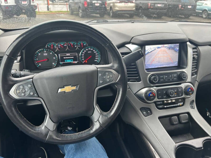 2016 Chevrolet Suburban LT