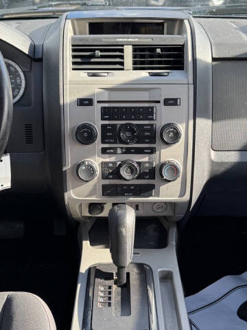 2011 Ford Escape XLT