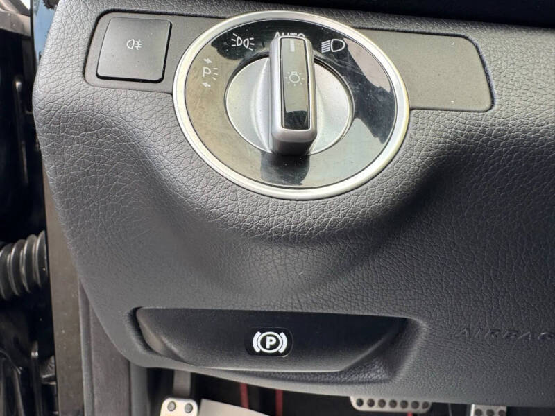 2014 Mercedes-Benz C-Class