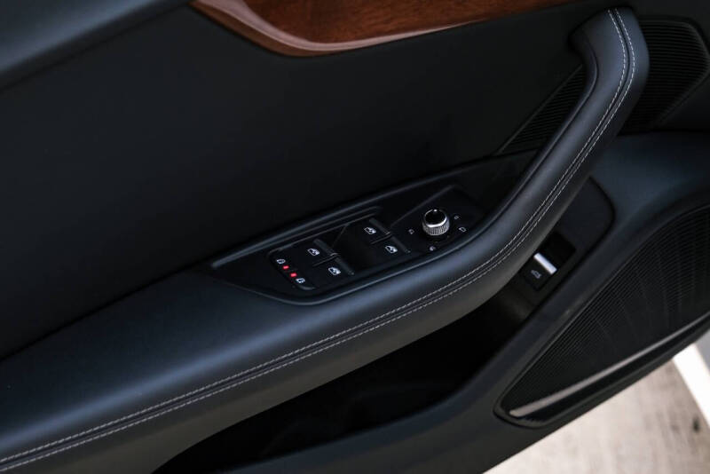 2023 Audi A5 Sportback quattro Premium Plus 40 TFSI