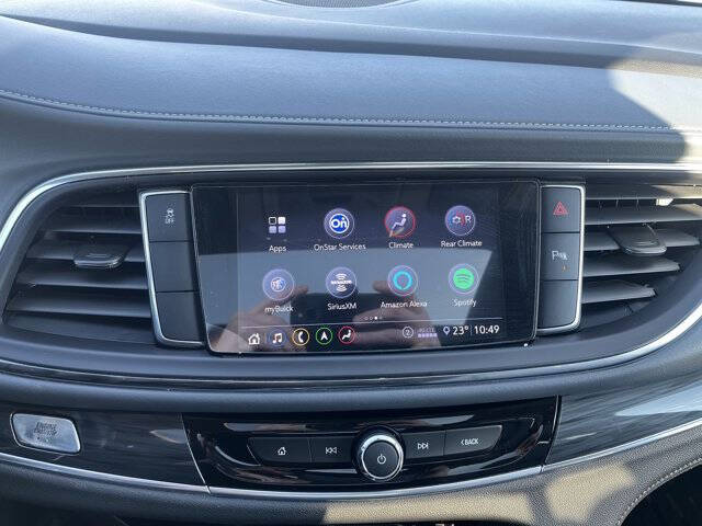 2021 Buick Enclave Essence