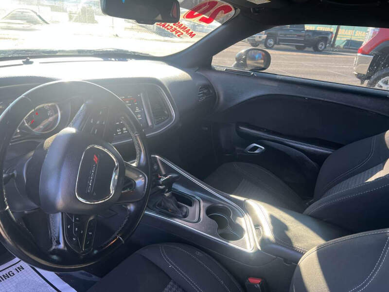 2020 Dodge Challenger SXT