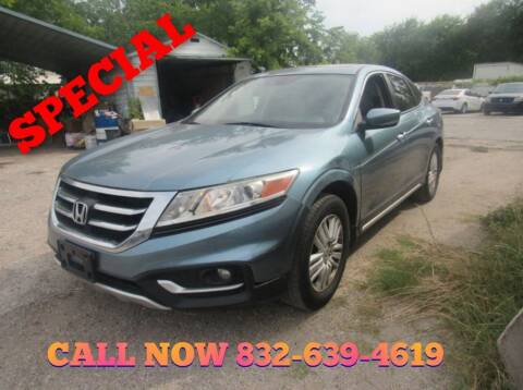2015 Honda Crosstour for sale at Jump and Drive LLC in Humble TX