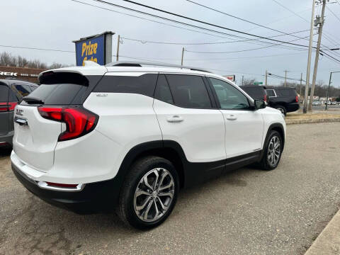 2021 GMC Terrain SLT