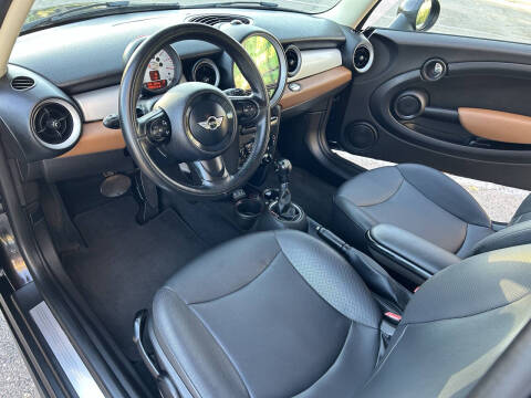 2013 MINI Hardtop Cooper