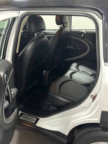 2015 MINI Countryman Cooper