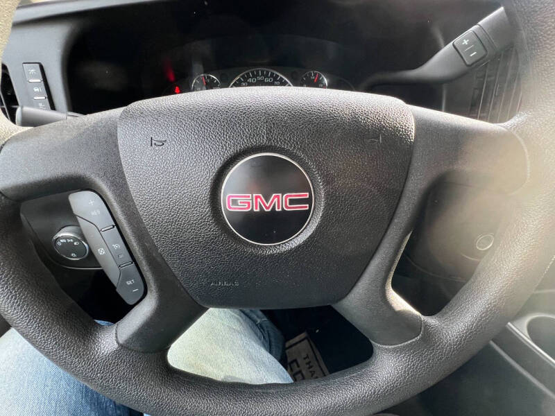 2024 GMC Savana 2500