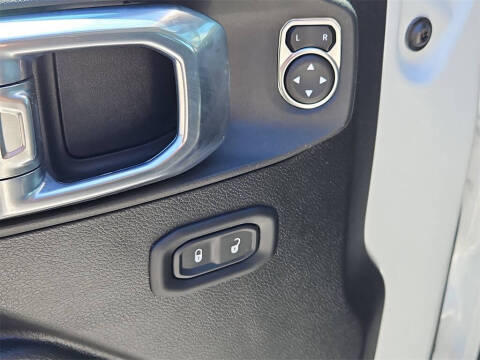 2022 Jeep Gladiator Willys