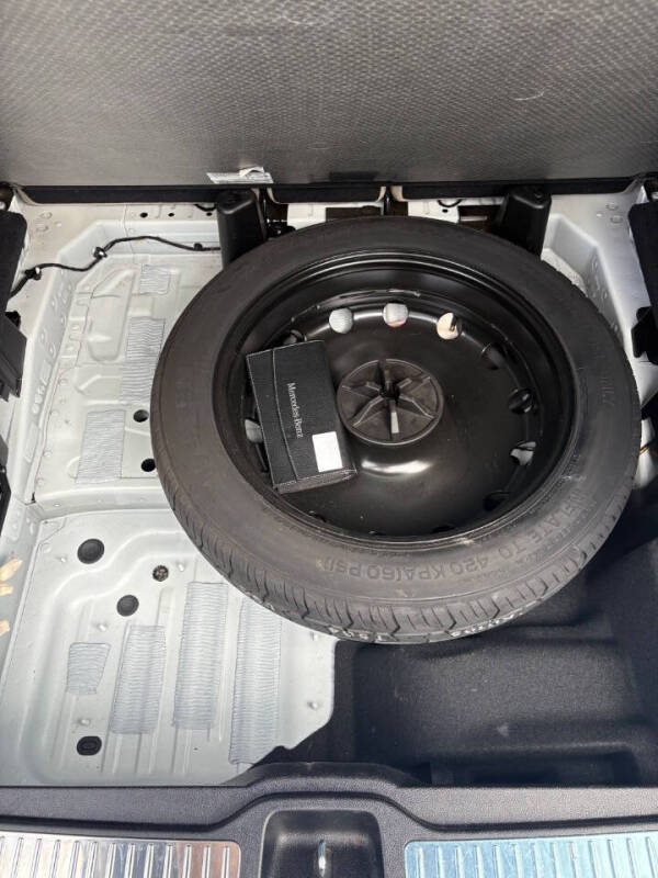 2021 Mercedes-Benz GLC GLC 300