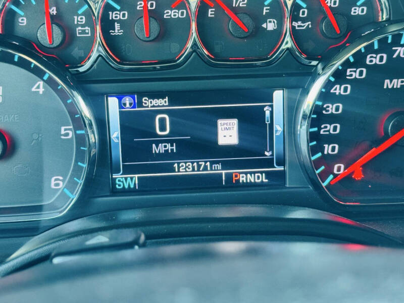 2017 Chevrolet Suburban LT