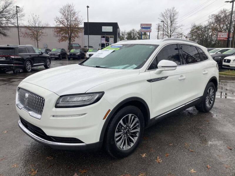 2022 Lincoln Nautilus Standard
