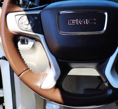 2020 GMC Acadia SLT