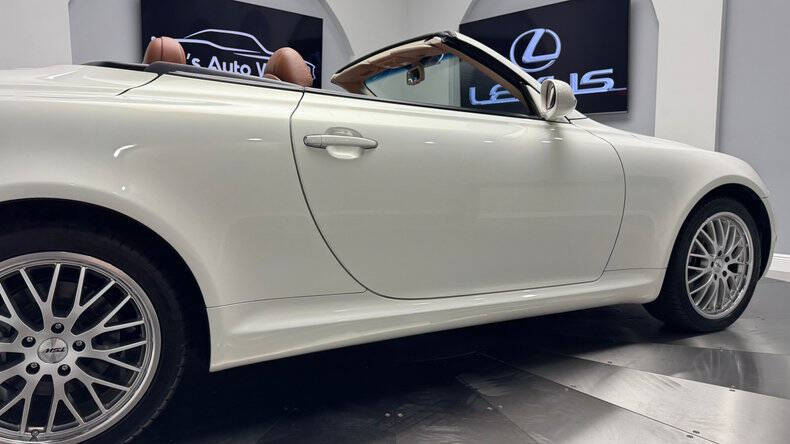 2005 Lexus SC 430