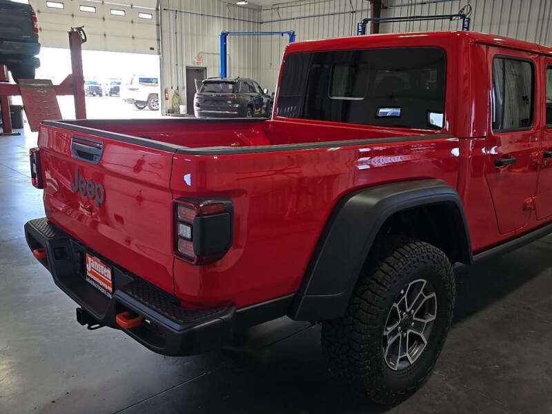 2025 Jeep Gladiator Mojave