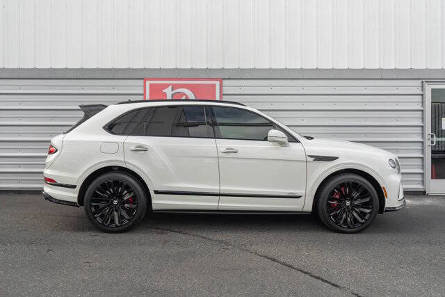 2021 Bentley Bentayga 54