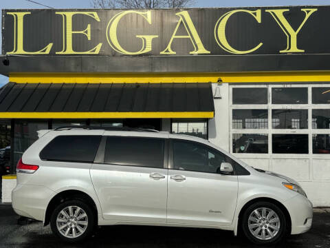 2014 Toyota Sienna for sale at Legacy Auto Sales in Yakima WA