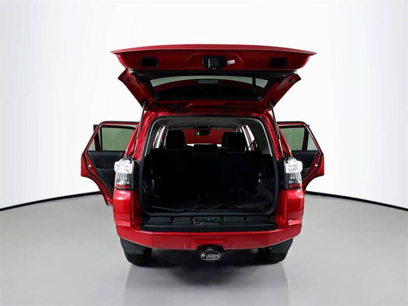 2020 Toyota 4Runner SR5