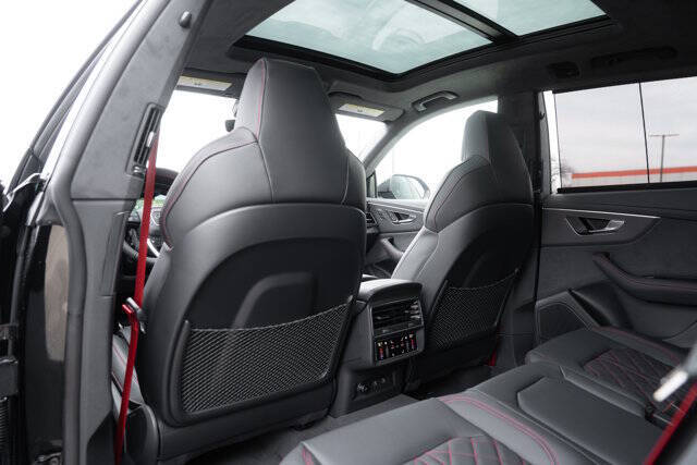 2026 Audi SQ8 4.0T quattro Prestige