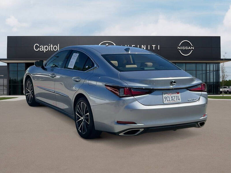 2022 Lexus ES 350