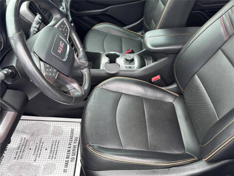 2022 GMC Terrain AT4