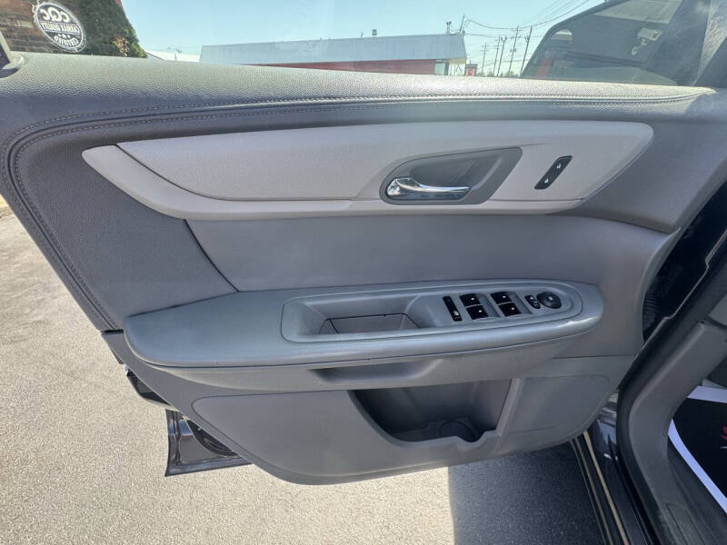 2013 Chevrolet Traverse LS