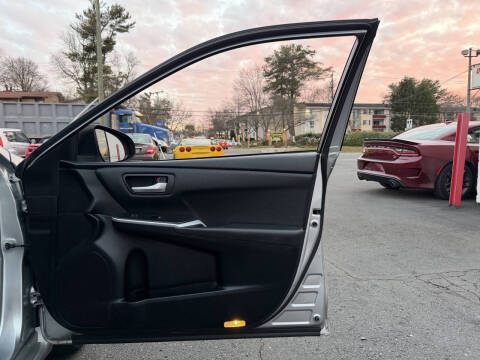 2015 Toyota Camry SE