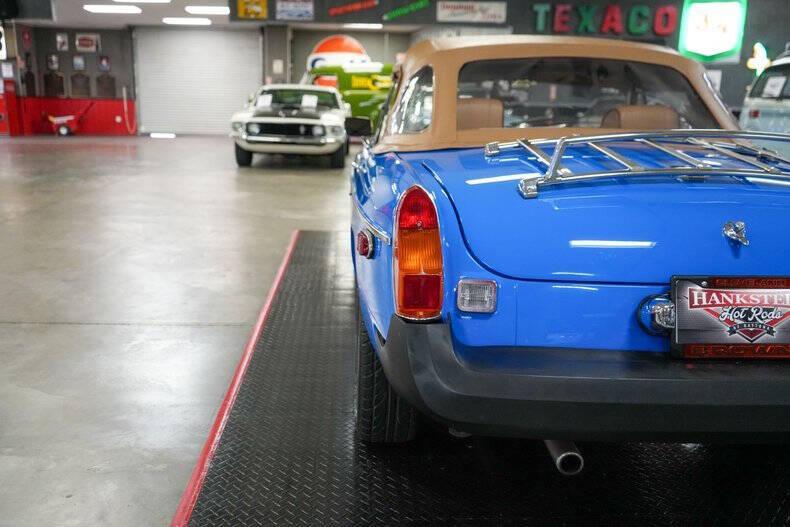 1975 MG MGB